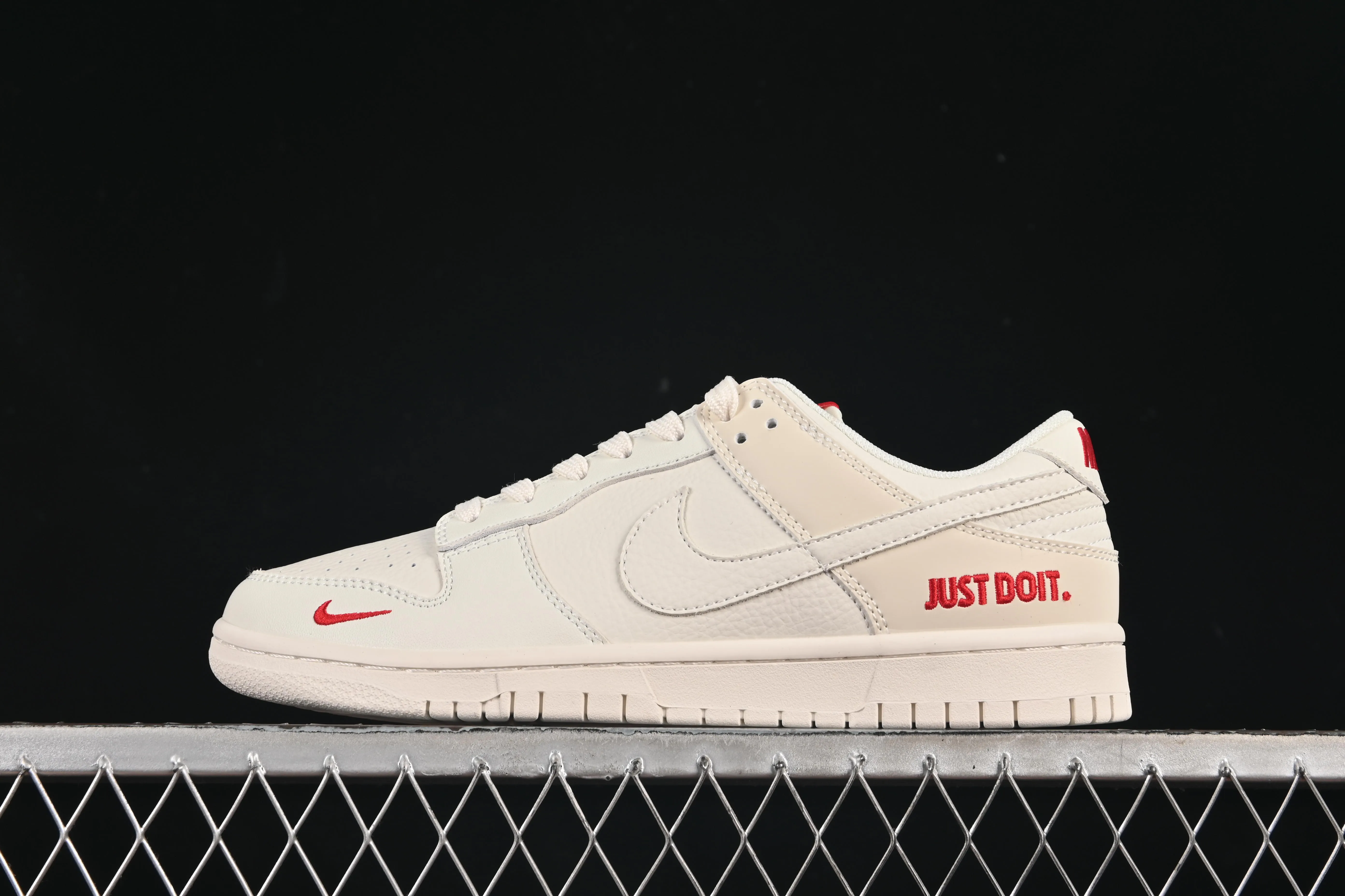 All categories Nk SB Dunk Series Nk SB Dunk Low High-end customized low-top sneakers Nike SB Dunk Low "Just do it" Anniversary high-end customized low-top casual sneakers CS1688-113